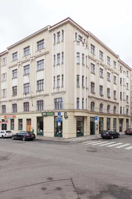 My Mucha'S Old Prague Gallery Ngoại thất bức ảnh